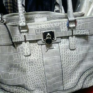 Authentic Guess Carry All Bag